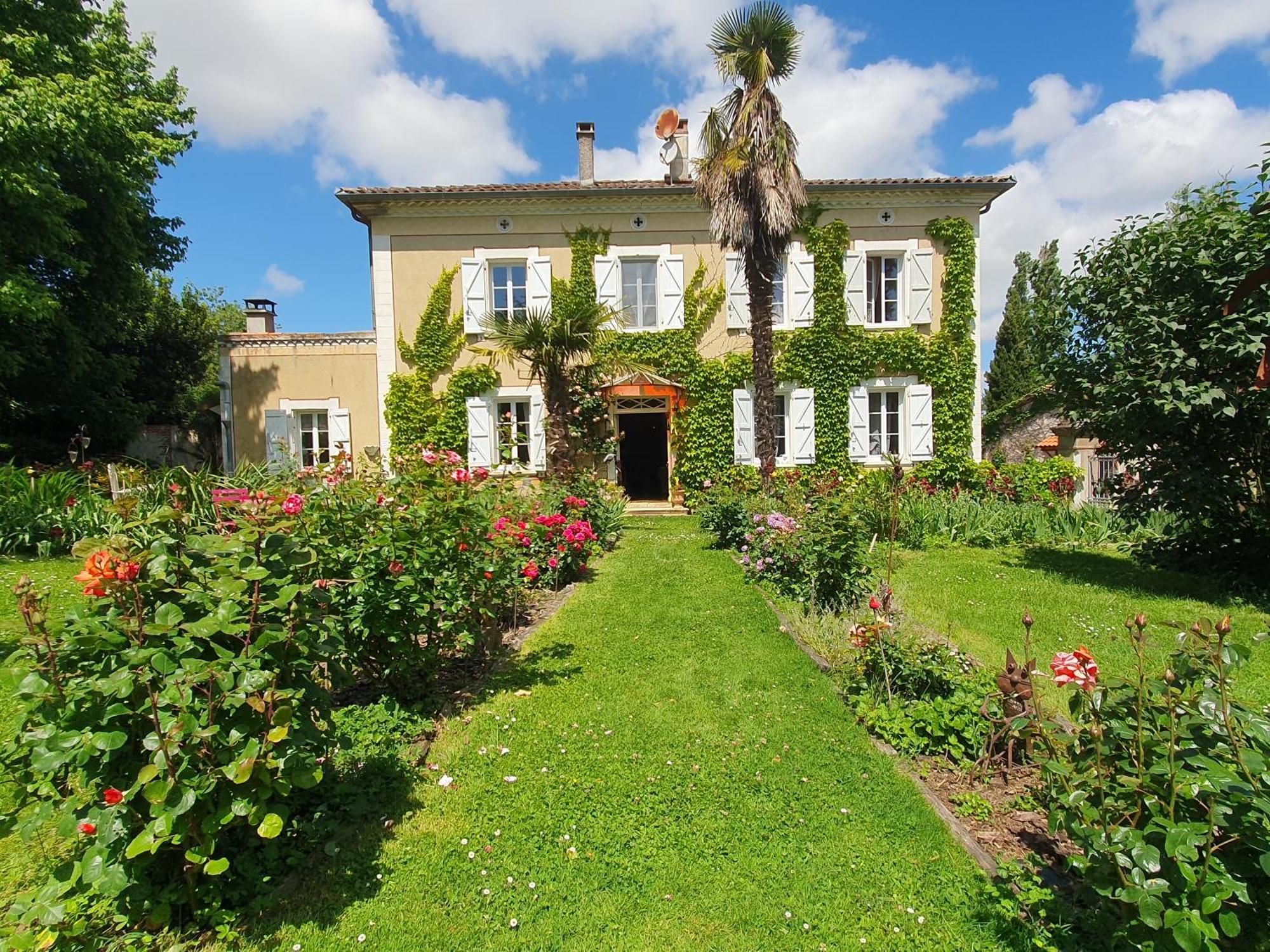 Pause Campagne - Chambres D'Hotes Pouy-de-Touges Экстерьер фото